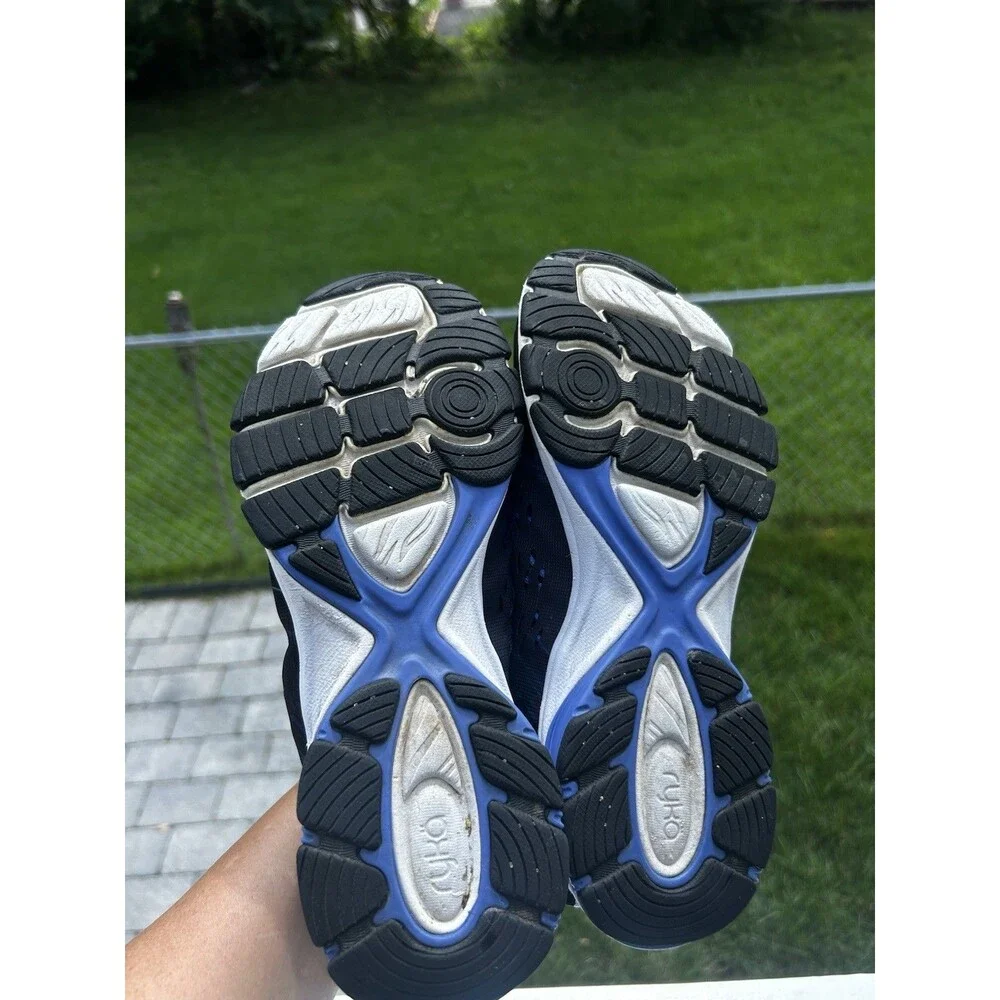 Ryka pre owned